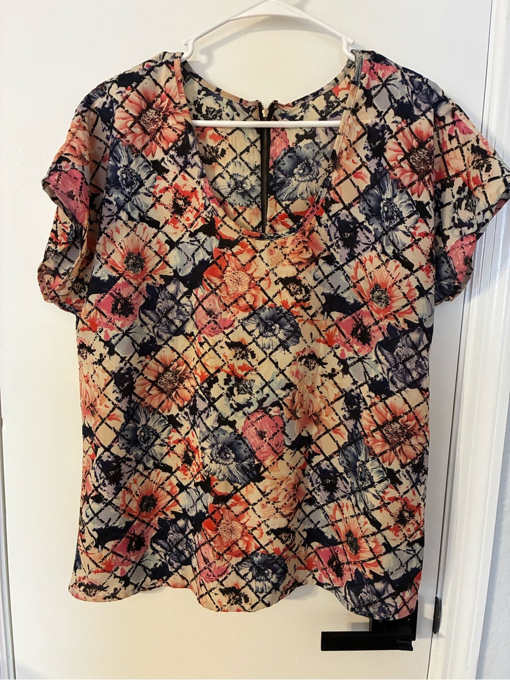 Floral Grid Print Short Sleeve Blouse with Back Zipper